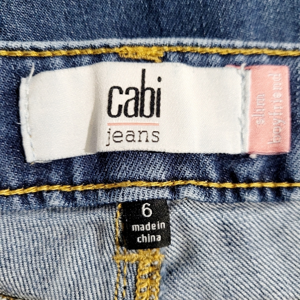 Cabi Boyfriend Jeans Womens Size 6 Distressed Raw Hem Stretch Denim Medium Wash - Picture 5 of 14